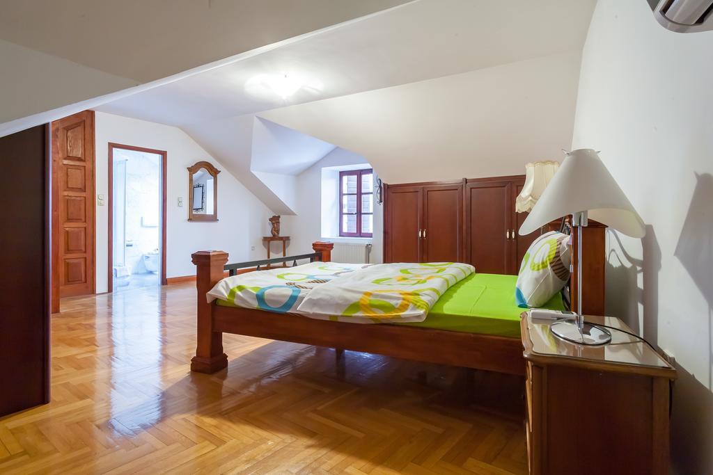 Villa & Apartments Perasto Bagian luar foto