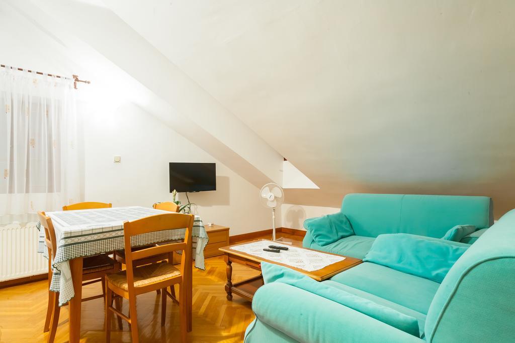 Villa & Apartments Perasto Bagian luar foto