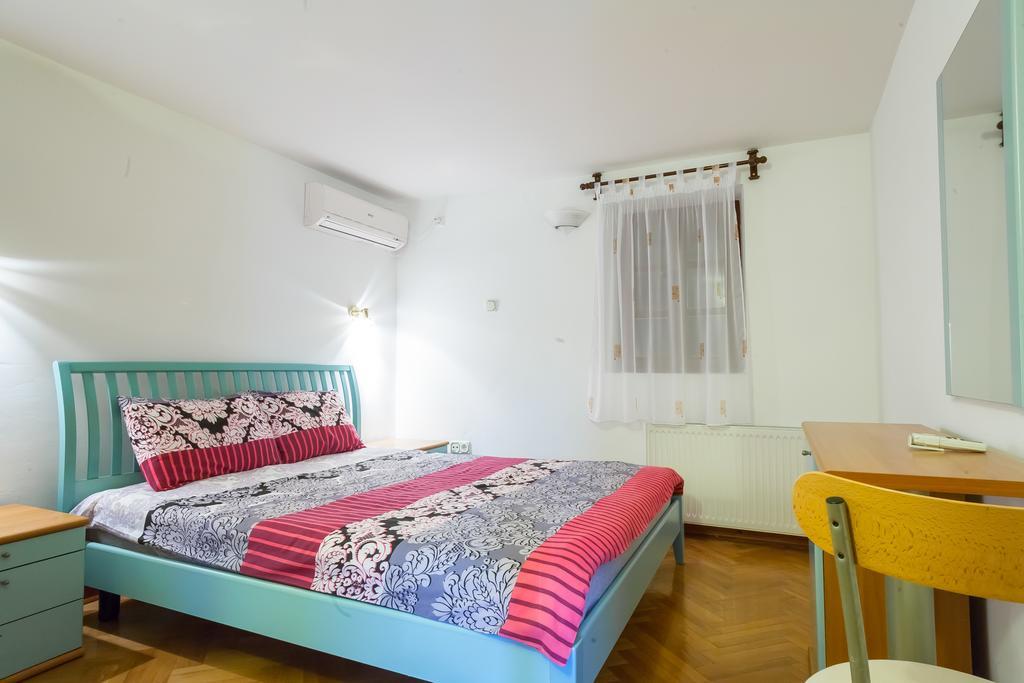 Villa & Apartments Perasto Bagian luar foto